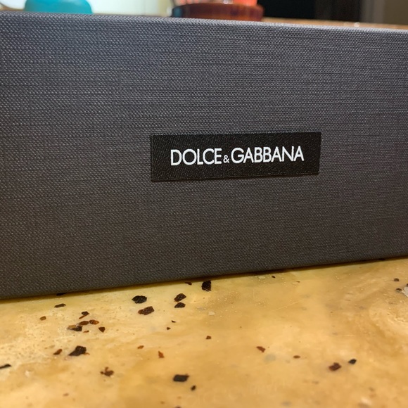 ✨NWT✨ Dolce & Gabanna 59mm Butterfly Sunglasses - Picture 3 of 5